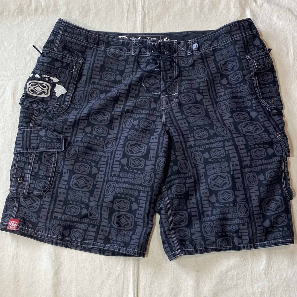Maui Built black Polynesian Print Board Shorts Sz 46 Surf Hawaii Made In The USA